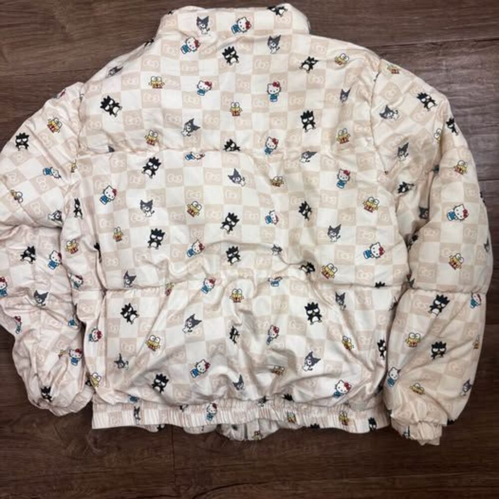 Hello kitty puffer jacket - Picture 3 of 4